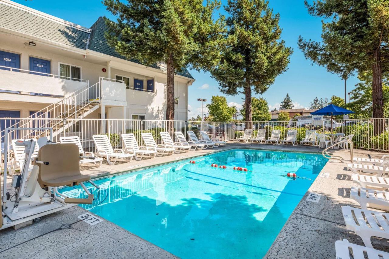 Motel 6-Rohnert Park, Ca Buitenkant foto