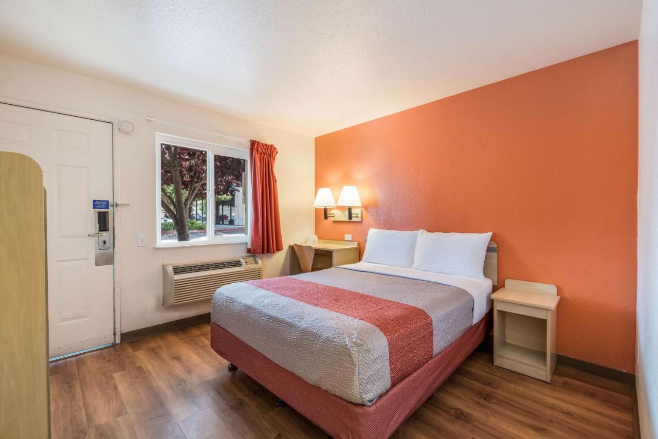 Motel 6-Rohnert Park, Ca Buitenkant foto