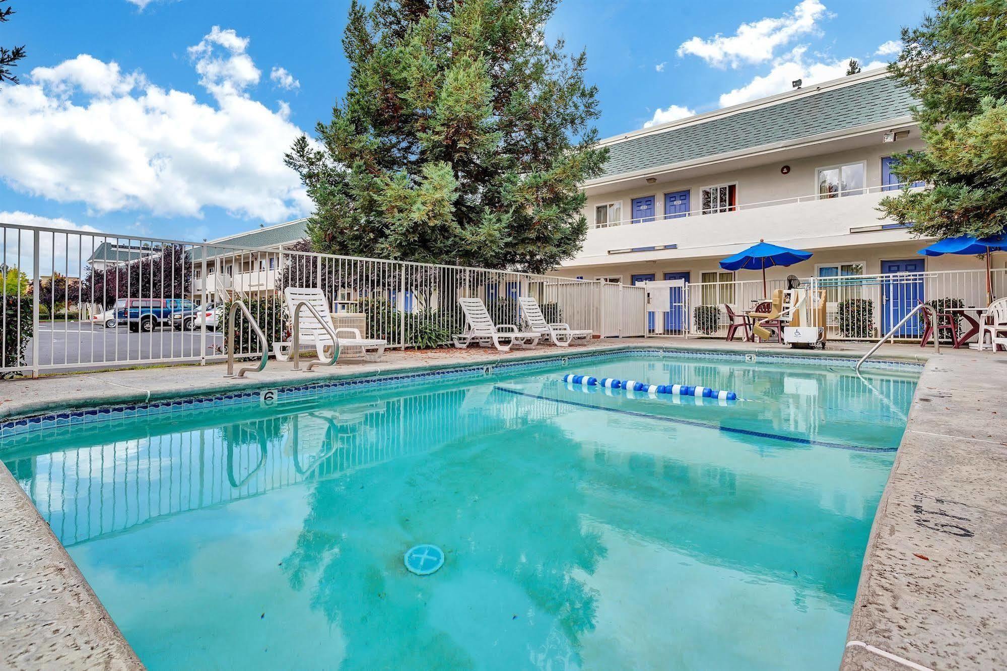 Motel 6-Rohnert Park, Ca Buitenkant foto